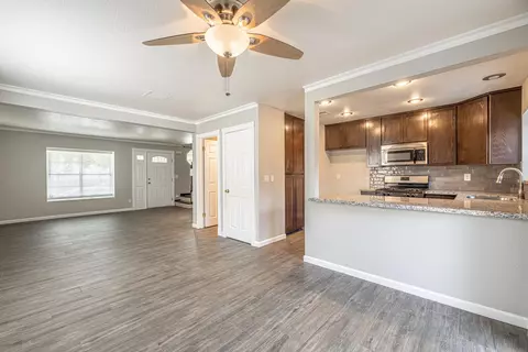 43605 Park Ave, Lancaster, CA 93534 photo 8