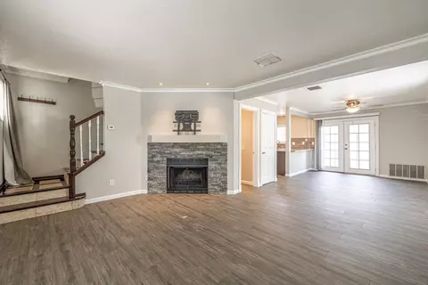 43605 Park Ave, Lancaster, CA 93534 photo 6