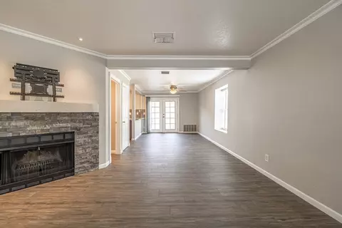 43605 Park Ave, Lancaster, CA 93534 photo 5