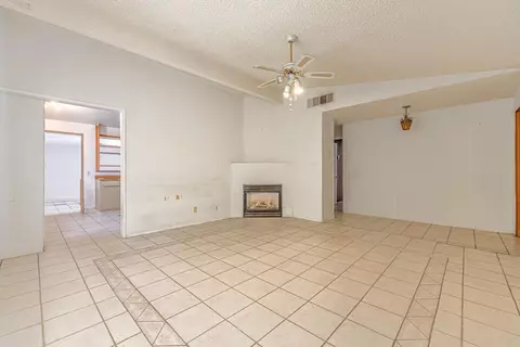 44655 Gingham Ave, Lancaster, CA 93535 photo 11