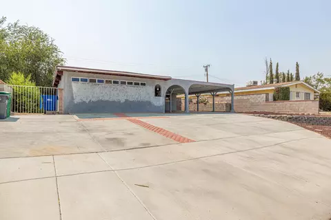 44655 Gingham Ave, Lancaster, CA 93535 photo 2