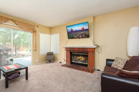 4715 Adela Ct, Palmdale, CA 93552 photo 12