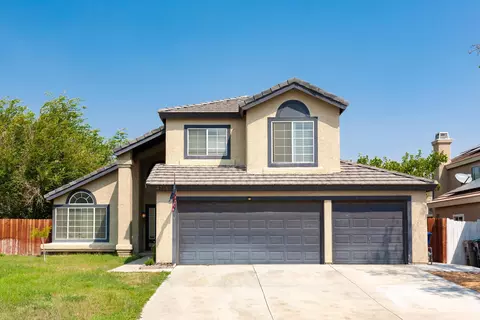4715 Adela Ct, Palmdale, CA 93552 photo 1