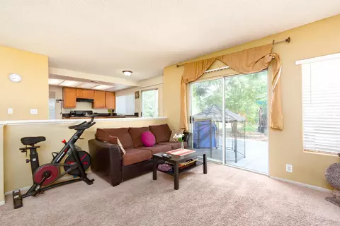 4715 Adela Ct, Palmdale, CA 93552 photo 13