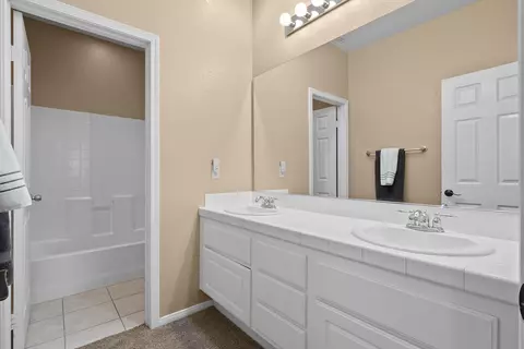 43928 Freer Way, Lancaster, CA 93536 photo 23