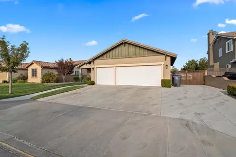 43928 Freer Way, Lancaster, CA 93536 photo 3