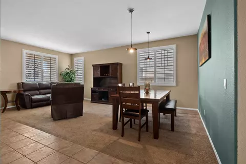 43928 Freer Way, Lancaster, CA 93536 photo 6