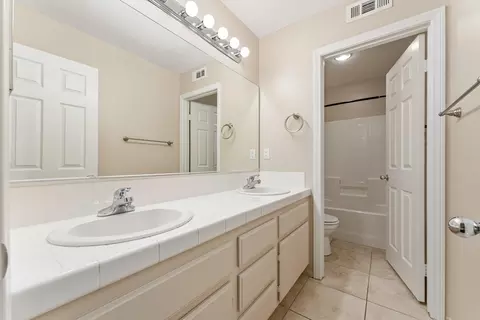 6101 Kindling Ct, Lancaster, CA 93536 photo 13