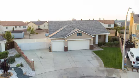 6101 Kindling Ct, Lancaster, CA 93536 photo 33