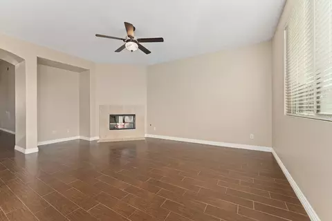 6101 Kindling Ct, Lancaster, CA 93536 photo 8
