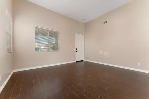 6101 Kindling Ct, Lancaster, CA 93536 photo 4