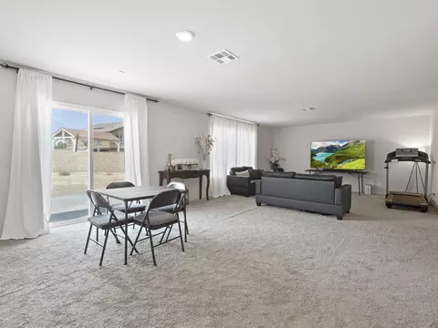 3519 Garnet Ln, Lancaster, CA 93535 photo 7