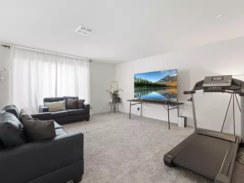 3519 Garnet Ln, Lancaster, CA 93535 photo 8