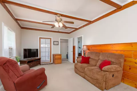 8658 Ave H E, Lancaster, CA 93535 photo 7