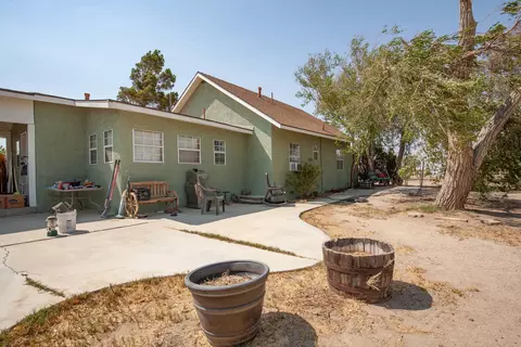 8658 Ave H E, Lancaster, CA 93535 photo 22