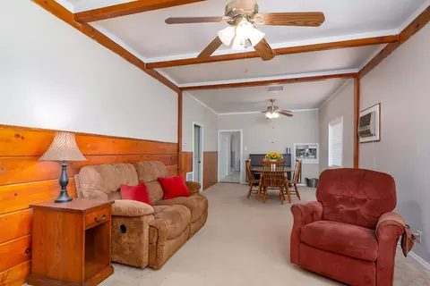 8658 Ave H E, Lancaster, CA 93535 photo 6