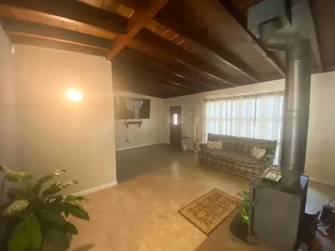 1214 Ivyton St W, Lancaster, CA 93534 photo 5