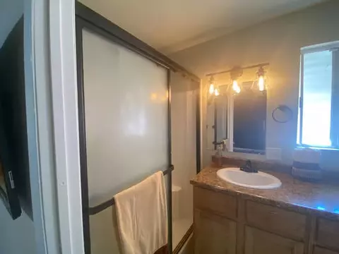 1214 Ivyton St W, Lancaster, CA 93534 photo 10