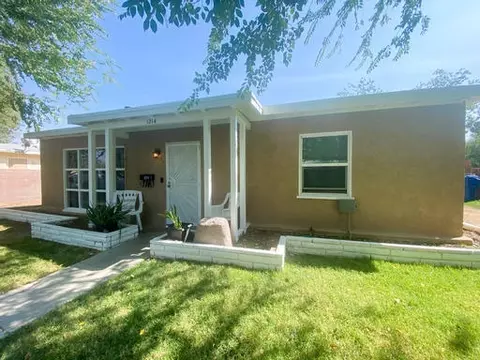 1214 Ivyton St W, Lancaster, CA 93534 photo 3