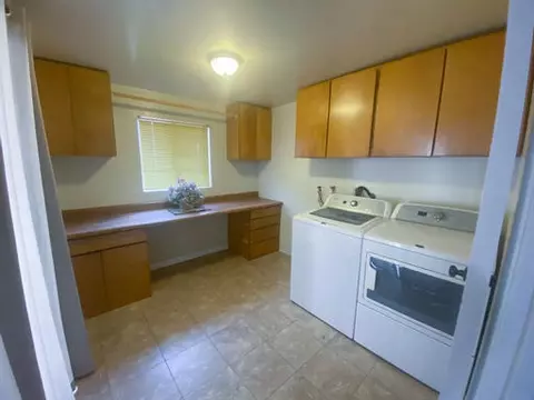 1214 Ivyton St W, Lancaster, CA 93534 photo 11