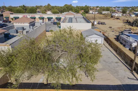 43540 6th St, Lancaster, CA 93535 photo 3