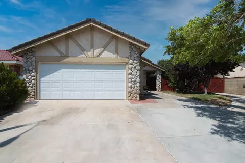 3219 Sunridge Ct, Palmdale, CA 93550 photo 1