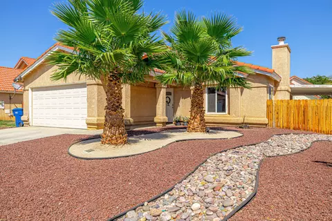 43642 17th St E, Lancaster, CA 93535 photo 3