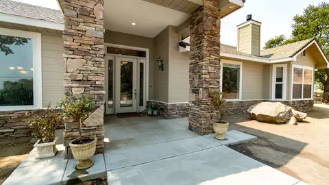 18641 Wingfoot Ct, Tehachapi, CA 93561 photo 3