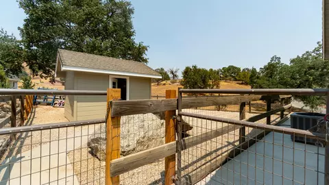18641 Wingfoot Ct, Tehachapi, CA 93561 photo 38