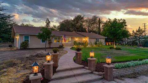 22362 Highline Rd, Tehachapi, CA 93561 photo 2