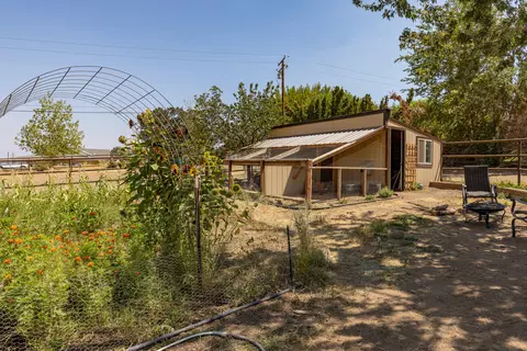 22362 Highline Rd, Tehachapi, CA 93561 photo 40