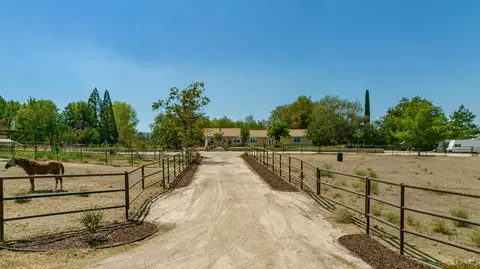 22362 Highline Rd, Tehachapi, CA 93561 photo 44