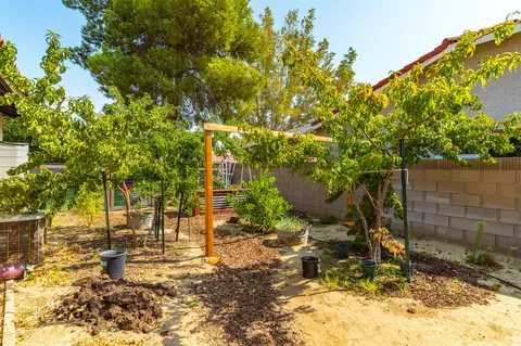 1341 Avenue J12 E, Lancaster, CA 93535 photo 30