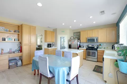 5761 Monaco Dr, Palmdale, CA 93552 photo 32