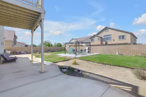 5761 Monaco Dr, Palmdale, CA 93552 photo 29
