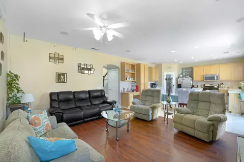 5761 Monaco Dr, Palmdale, CA 93552 photo 30