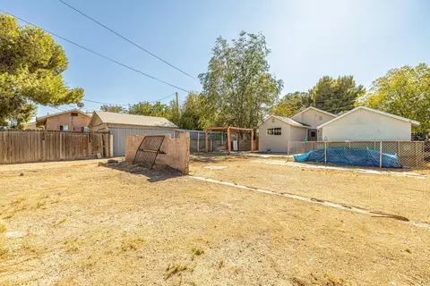 44632 Elm Ave, Lancaster, CA 93534 photo 28