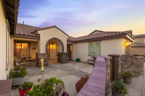 3746 Paddock Way, Lancaster, CA 93536 photo 4