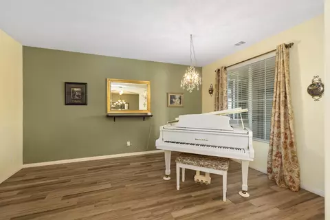 3746 Paddock Way, Lancaster, CA 93536 photo 9
