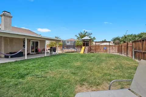 44218 Freer Way, Lancaster, CA 93536 photo 23
