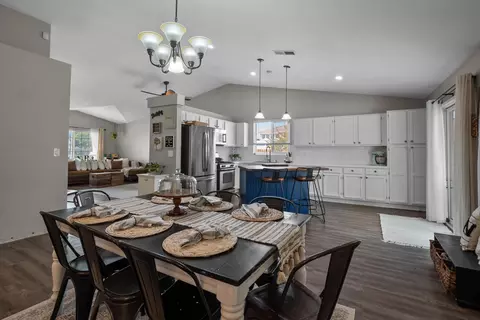 44218 Freer Way, Lancaster, CA 93536 photo 8