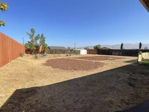 21521 San Gabriel Dr, Tehachapi, CA 93561 photo 29