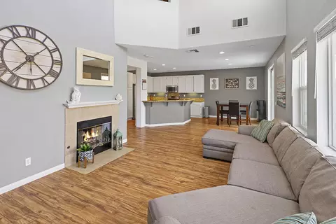 4303 Vahan Ct, Lancaster, CA 93536 photo 11