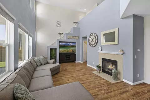 4303 Vahan Ct, Lancaster, CA 93536 photo 13