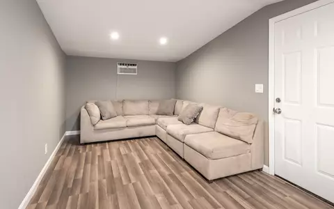 44660 Lowtree Ave, Lancaster, CA 93534 photo 34