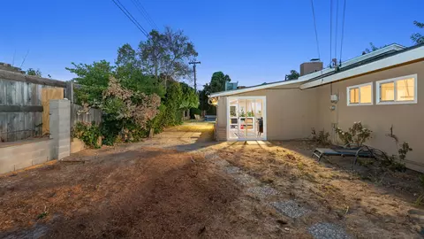 44660 Lowtree Ave, Lancaster, CA 93534 photo 9