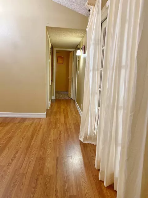 44928 Hanstead Ave, Lancaster, CA 93535 photo 7