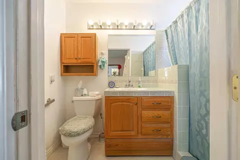 1036 Angela Ct E, Lancaster, CA 93535 photo 12