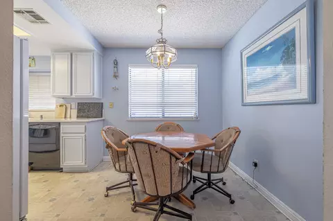 1036 Angela Ct E, Lancaster, CA 93535 photo 16