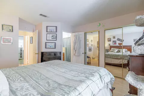 1036 Angela Ct E, Lancaster, CA 93535 photo 11